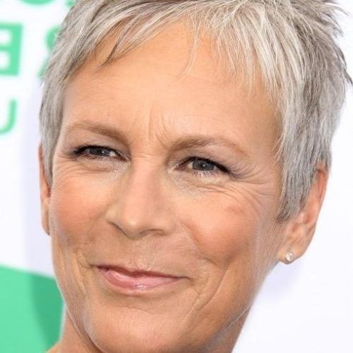 Short Hairstyles For Ladies Over 50 (Photo 13 of 15)