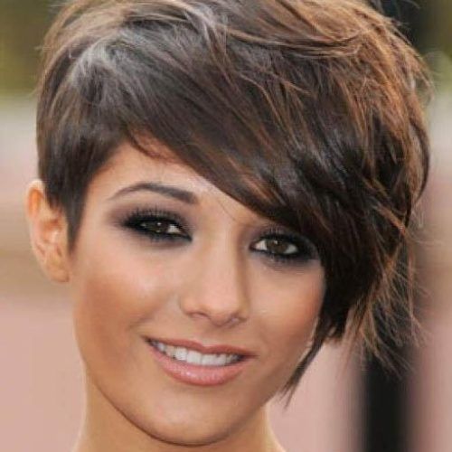 Short Hairstyles Oval Face (Photo 14 of 15)