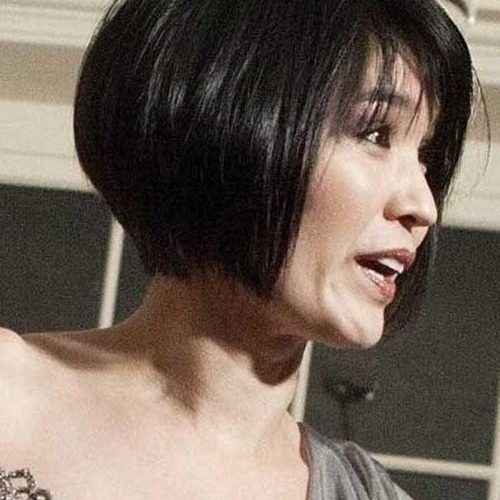 Short Bob Hairstyle For Asian Women (Photo 14 of 15)