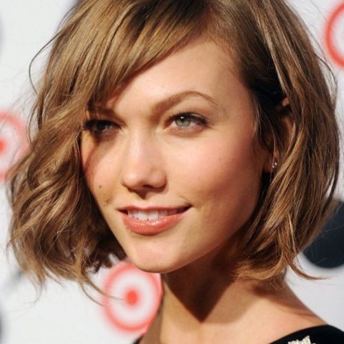 Shaggy Bob Hairstyles For Thick Hair (Photo 2 of 15)