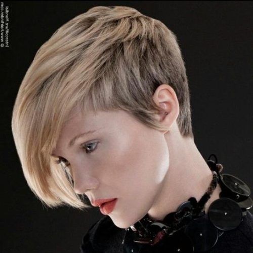 Asymmetrical Short Haircuts For Women (Photo 18 of 20)