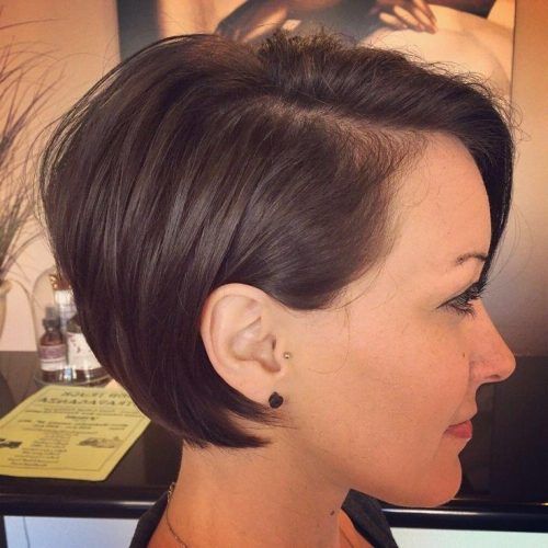 Long To Short Pixie Haircuts (Photo 17 of 20)