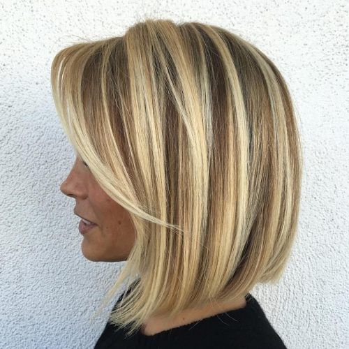 Blunt Cut White Gold Lob Blonde Hairstyles (Photo 5 of 20)