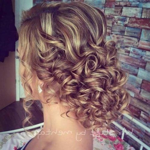 Curly Long Hairstyles For Prom (Photo 3 of 15)