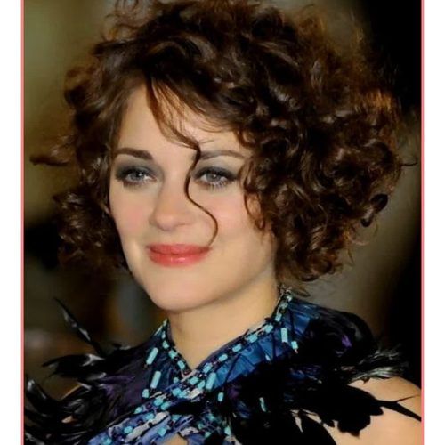 Feminine Shorter Hairstyles For Curly Hair (Photo 8 of 20)