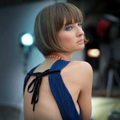 Inverted Bob Hairstyles With Blunt Bangs (Photo 11 of 15)