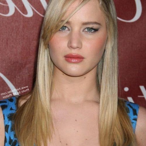 Jennifer Lawrence Long Hairstyles (Photo 3 of 20)