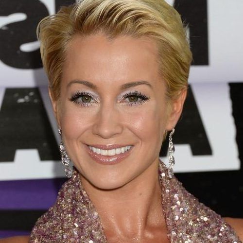 Kellie Pickler Pixie Haircuts (Photo 7 of 20)