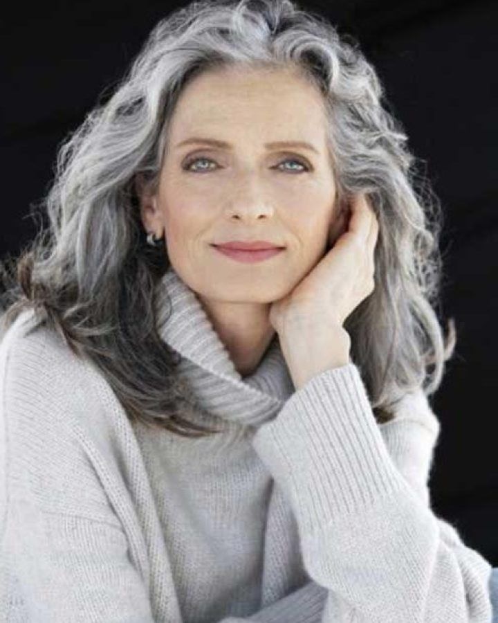 15 Inspirations Long Hairstyles for Gray Hair