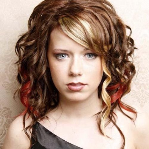 Long Hairstyles For Women In Their 20S (Photo 2 of 20)