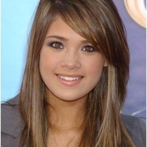 Long Hairstyles With Side Bangs And Layers (Photo 8 of 20)