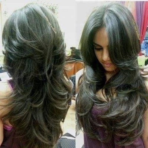 Long Hairstyles Without Layers (Photo 14 of 15)