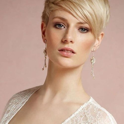 Pixie Haircuts For Women Over 40 (Photo 20 of 20)