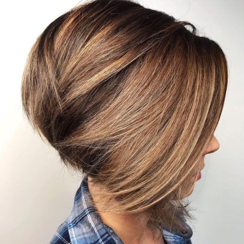 Textured And Layered Graduated Bob Hairstyles (Photo 13 of 20)
