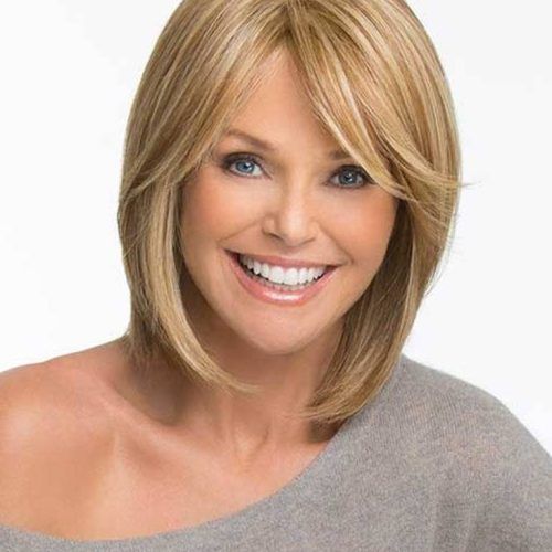 Choppy Side-Parted Bob Hairstyles (Photo 18 of 20)