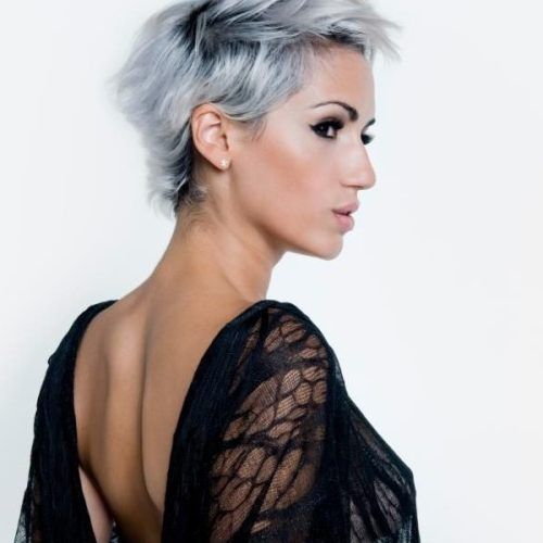 Short Hairstyles With Blue Highlights And Undercut (Photo 19 of 20)