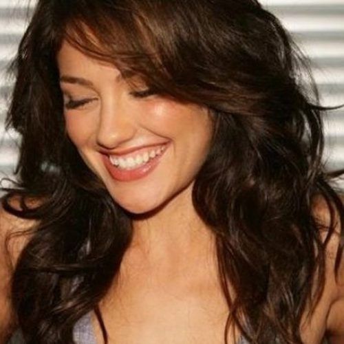 Wavy Hairstyles With Layered Bangs (Photo 13 of 20)