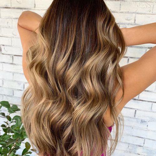 Mid-Length Beach Waves Hairstyles (Photo 18 of 20)