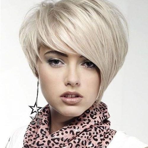 Short Hairstyles For Chubby Cheeks (Photo 6 of 15)