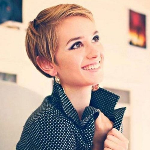 Cute Pixie Haircuts For Round Faces (Photo 11 of 20)