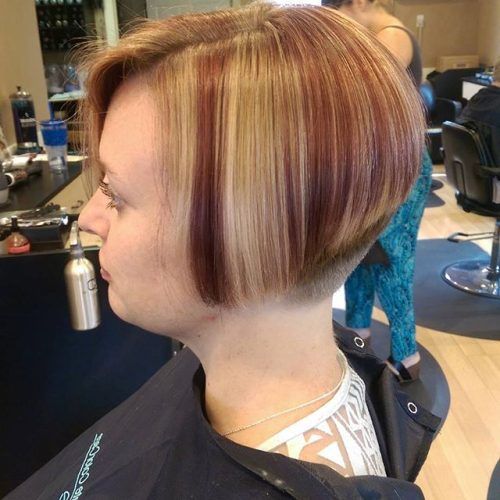 Balayage For Short Stacked Bob Hairstyles (Photo 7 of 20)