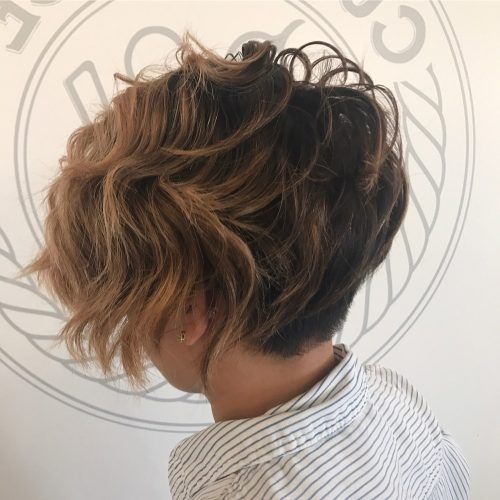 Short Bob Hairstyles With Textured Waves (Photo 13 of 20)
