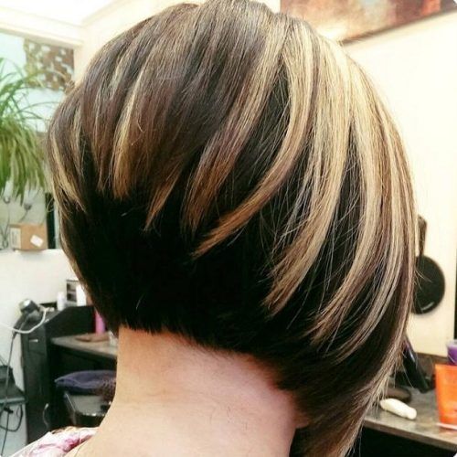 Short Stacked Bob Hairstyles (Photo 4 of 15)