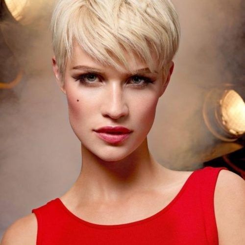 Short Pixie Haircuts For Oval Faces (Photo 11 of 20)