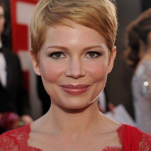Super Short Pixie Haircuts For Round Faces (Photo 17 of 20)