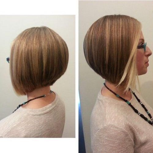 Classic Inverted Bob Hairstyles (Photo 15 of 15)
