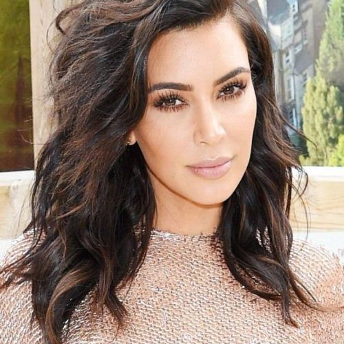 Kim Kardashian Medium Hairstyles (Photo 3 of 20)