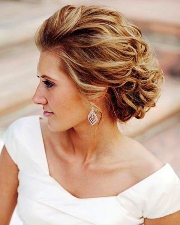 15 Collection of Classic Wedding Hairstyles for Short Hair