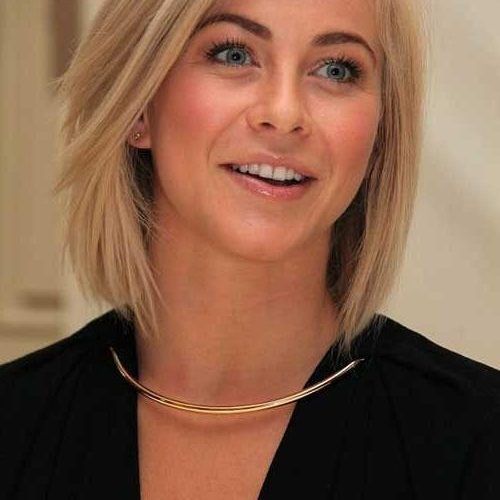 Julianne Hough Short Hairstyles (Photo 8 of 20)