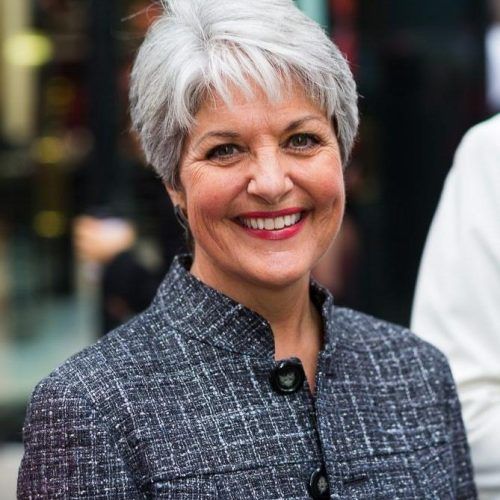 Short Hairstyles For Women With Gray Hair (Photo 16 of 20)