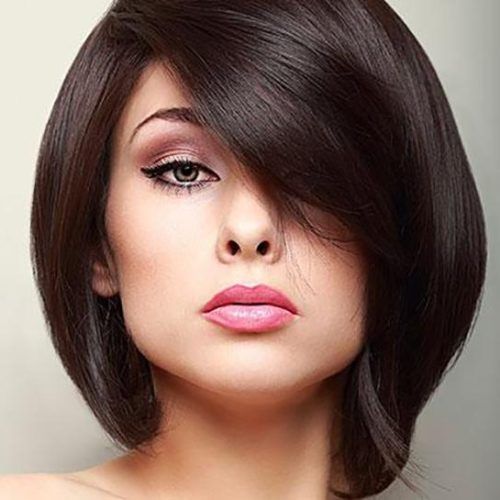 Short Hairstyles For Big Cheeks (Photo 4 of 20)