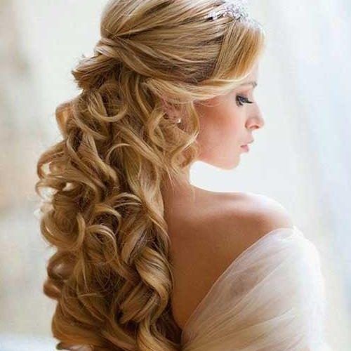 Long Curly Hairstyles For Wedding (Photo 11 of 15)