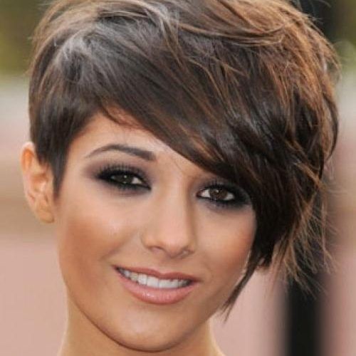 Short Haircuts With One Side Longer Than The Other (Photo 8 of 20)