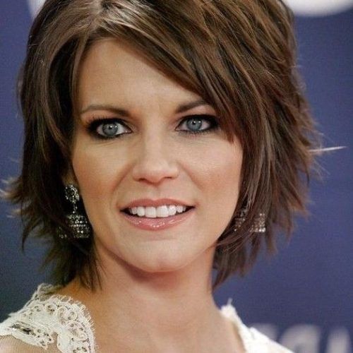 Short Length Hairstyles For Thick Hair (Photo 12 of 15)