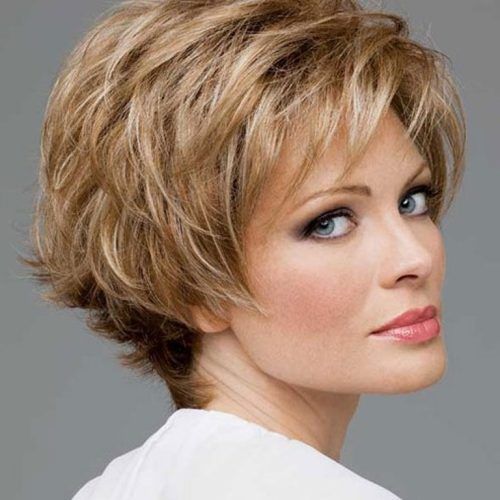 Cropped Hairstyles For Round Faces (Photo 17 of 20)