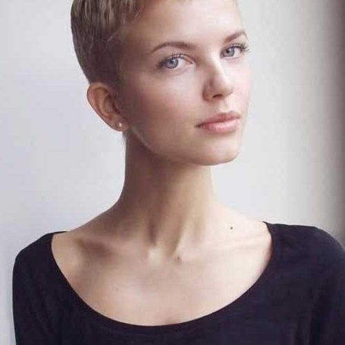 Short Blonde Pixie Haircuts (Photo 15 of 20)