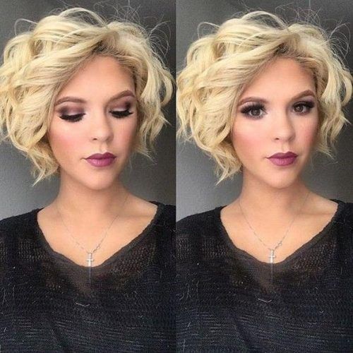 Big Curls Short Hairstyles (Photo 17 of 20)