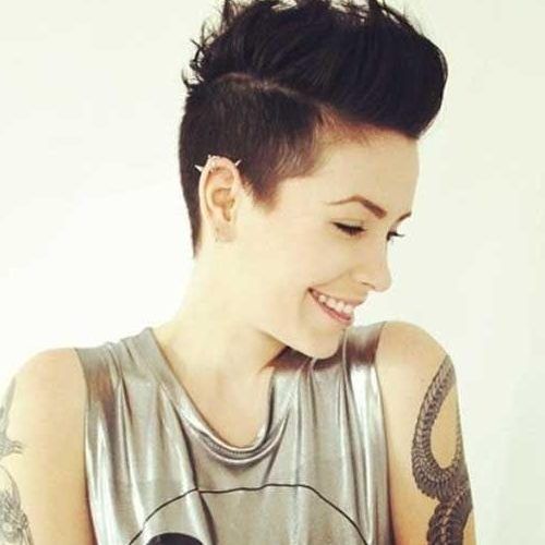 Short Hairstyles Shaved Side (Photo 10 of 20)