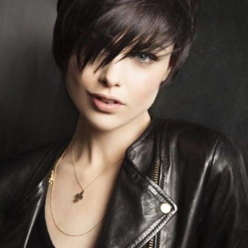 Edgy Short Hairstyles For Round Faces (Photo 1 of 20)