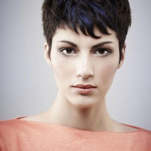 Pixie Haircuts For Oblong Face (Photo 10 of 20)