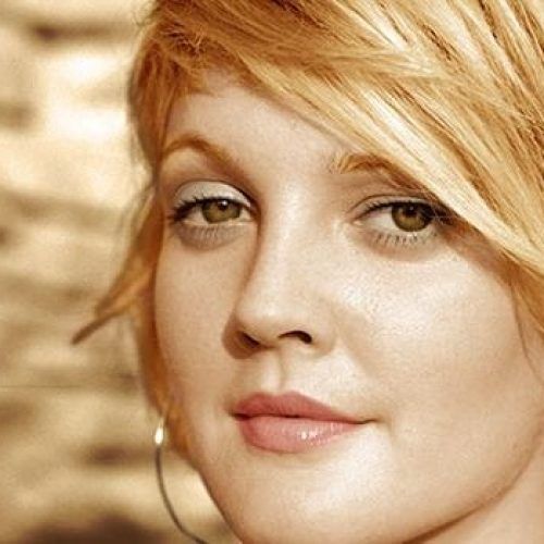 Drew Barrymore Short Haircuts (Photo 17 of 20)
