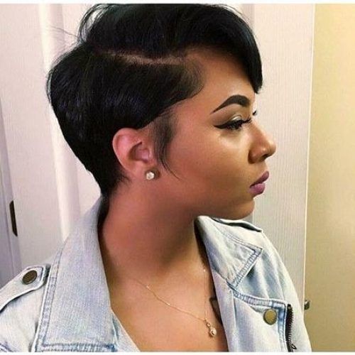 Relaxed Short Hairstyles (Photo 4 of 20)