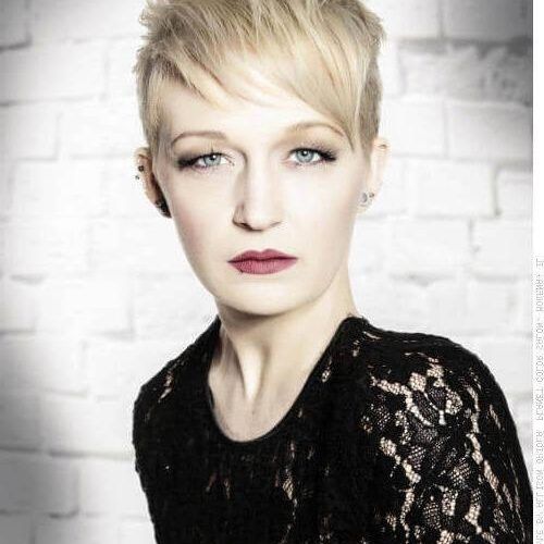 Funky Short Haircuts For Round Faces (Photo 19 of 20)