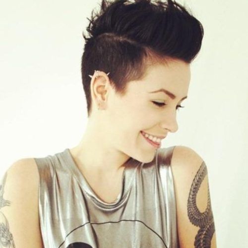 Cool Pixie Haircuts (Photo 2 of 20)