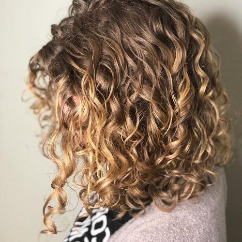 Simple Short Hairstyles With Scrunched Curls (Photo 11 of 20)