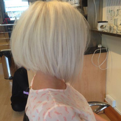 White Blunt Blonde Bob Hairstyles (Photo 3 of 20)